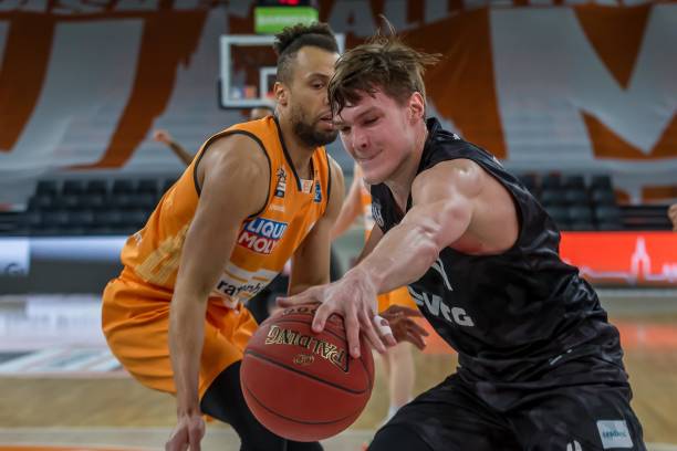 拉莫斯为榜 拉莫斯为榜