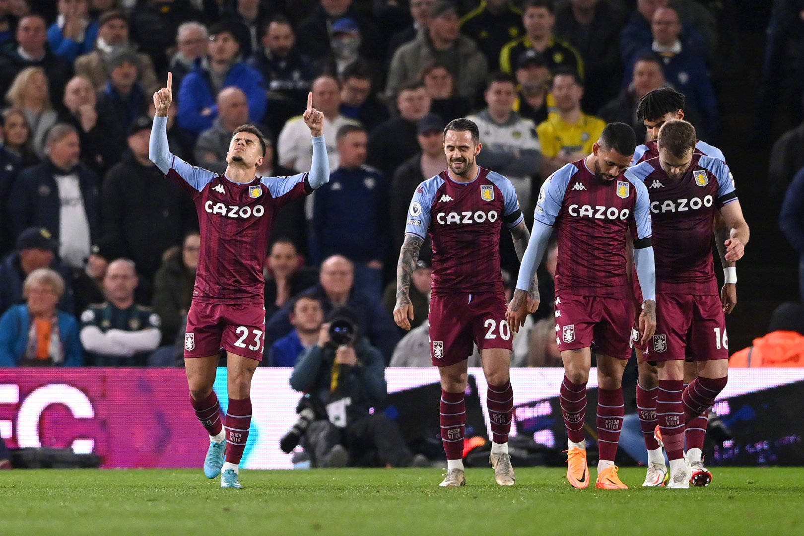 西蒙尼一个 西蒙尼一个